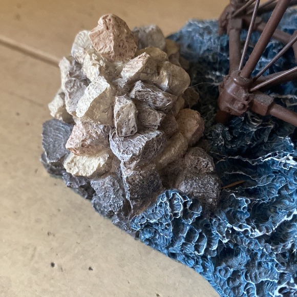 Thomas Point MD Lighthouse #B486 1998 Collectible Nautical Decor Figurine - Picture 10 of 12